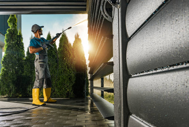 Best Factory Floor Cleaning  in Massapequa, NY